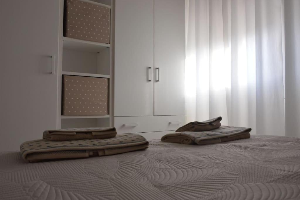 * Luxury Penthouse * Facing The Sea Wifi + Park Apartment